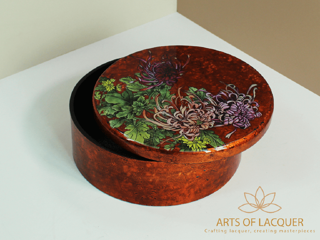 Chrysanthemum Lacquer Keepsake Box