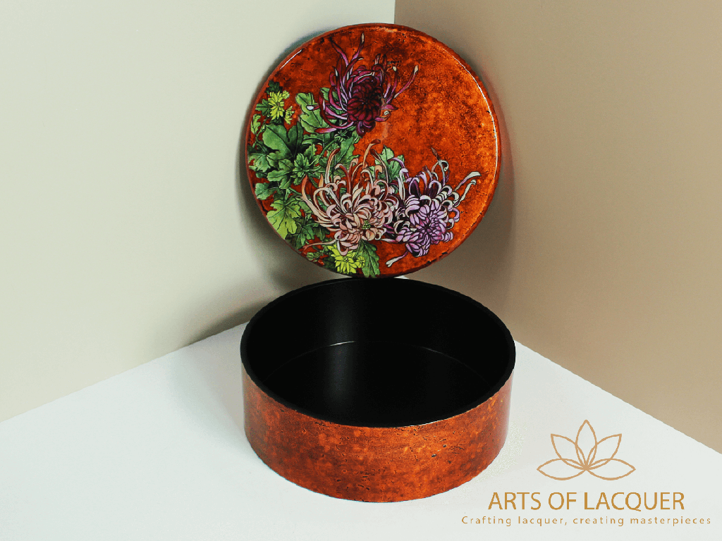 Chrysanthemum Lacquer Keepsake Box