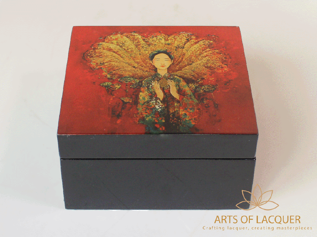 Vietnamese Vintage Black Lacquer Jewelry Box