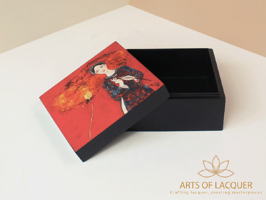 Vintage Elegance Lacquered Jewelry Box with Artistic Lady and Floral Motif