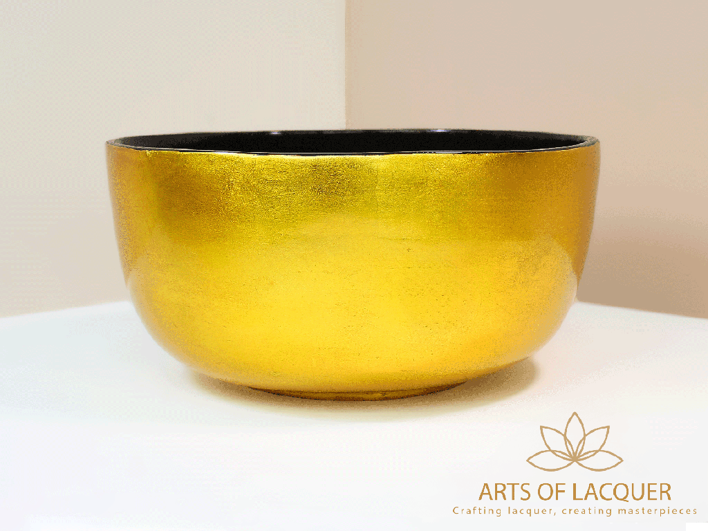 Luxury Golden Lacquer Bowl Set