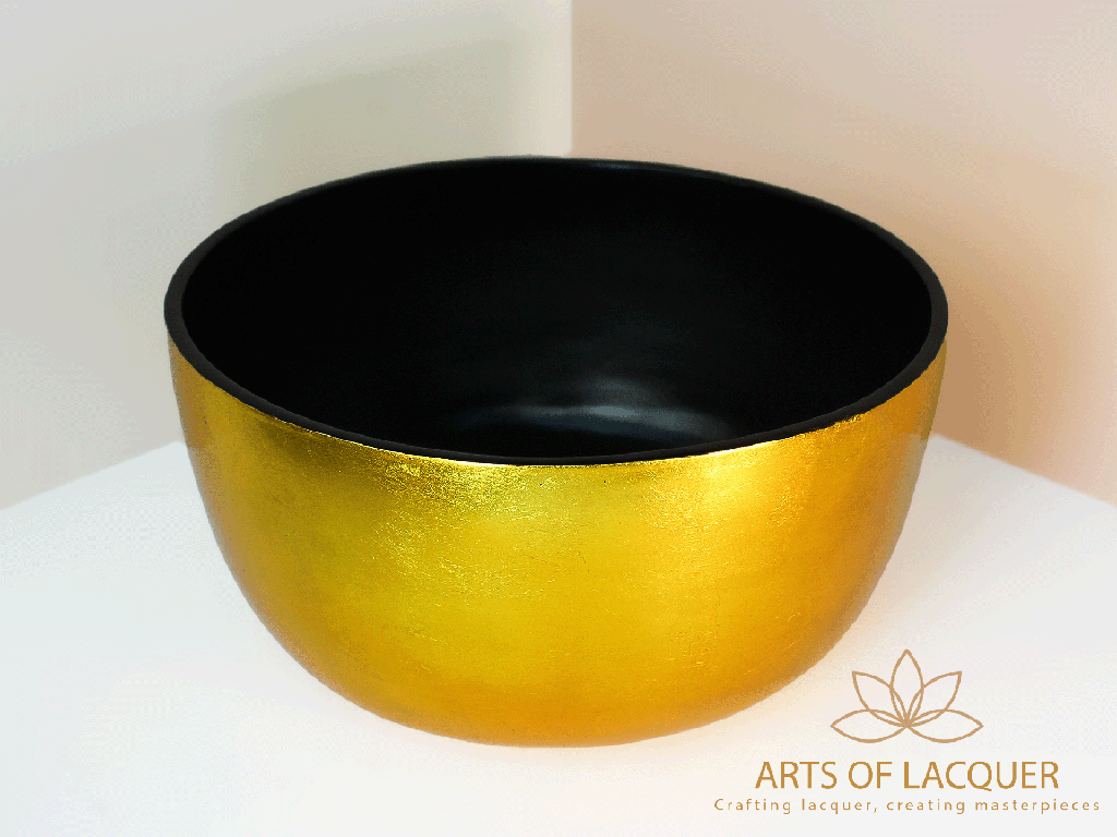 Luxury Golden Lacquer Bowl Set