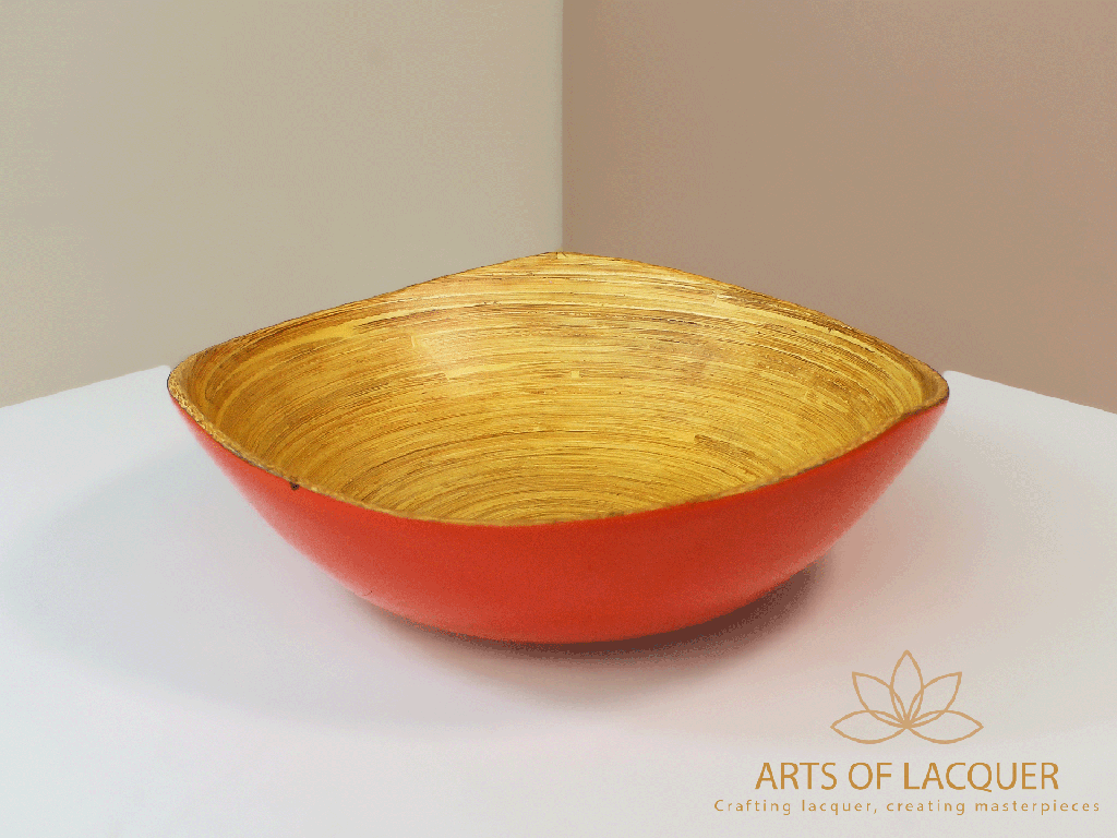 Golden Embrace Lacquer Bowl 