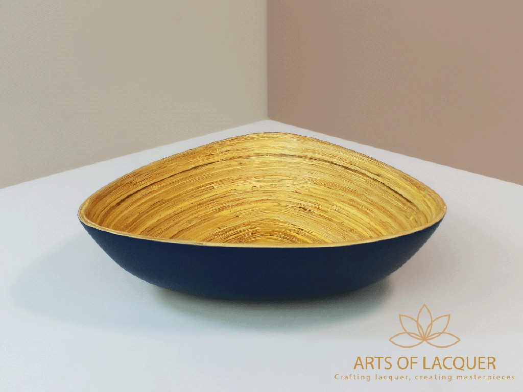 Triangular Handcrafted Lacquer Bowl Set - Assorted Colors