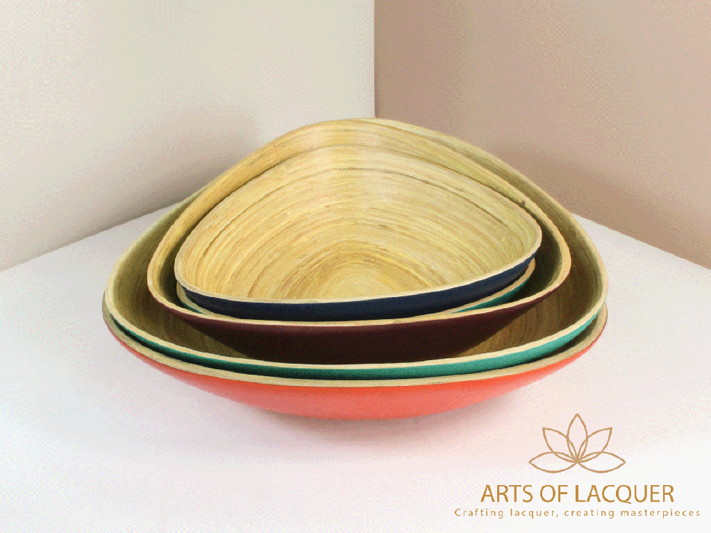 Triangular Handcrafted Lacquer Bowl Set - Assorted Colors