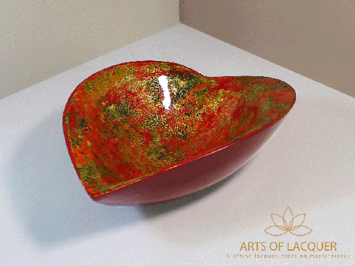 Romantic Heart Lacquer Bowl - Vibrant Red Decorative Centerpiece